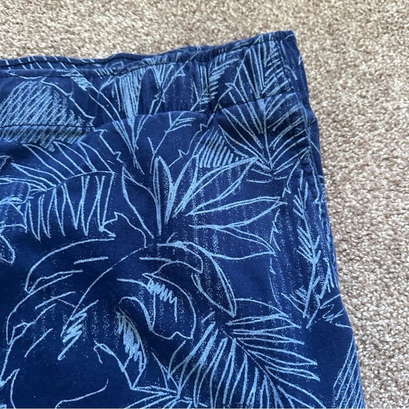 True Nation by DXL Navy Blue Tropical Palms Drawstring Shorts Men’s Size 54 - Picture 6 of 16